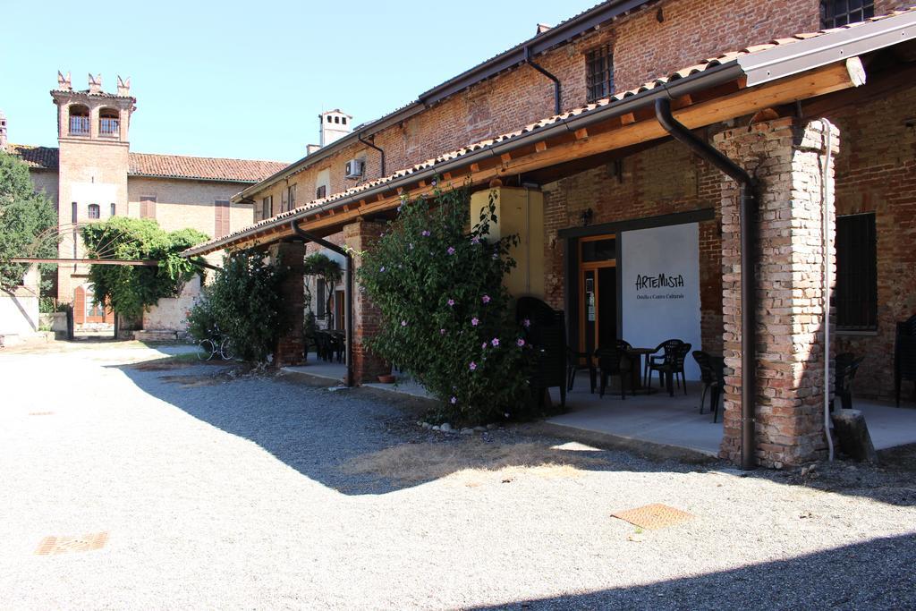 Ostello Artemista Ass. Ostelli Lombardia Spessa Esterno foto